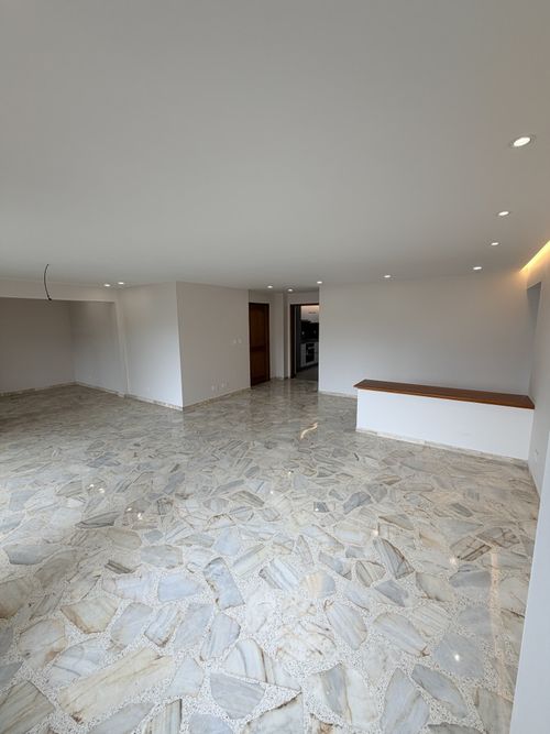 Apartamento en venta en San Fernando Viejo, Cali · foto 6 de 18