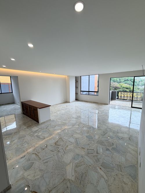 Apartamento en venta en San Fernando Viejo, Cali · foto 8 de 18