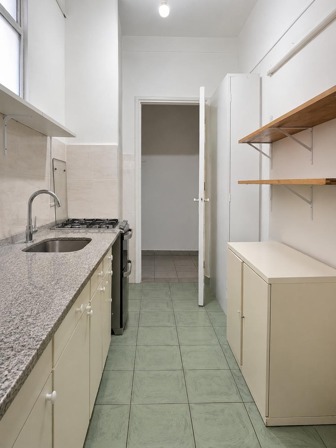 ¡Apartamento a la venta en Cordón, 2 dormitorios con terraza! - Więcej