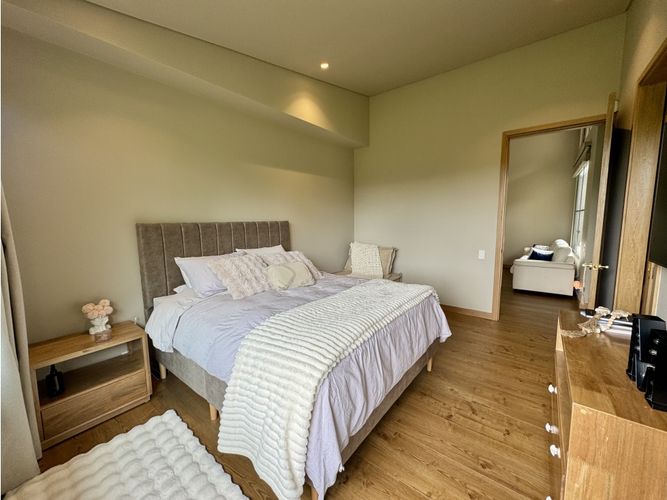 Casa de 3 alcobas en venta en Pantanillo, El Retiro, 333 m² · foto 12 de 20