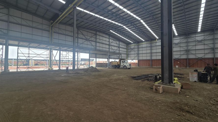 Bodega en arriendo en Zona Industrial, Yumbo, 3700 m² · foto 9 de 24