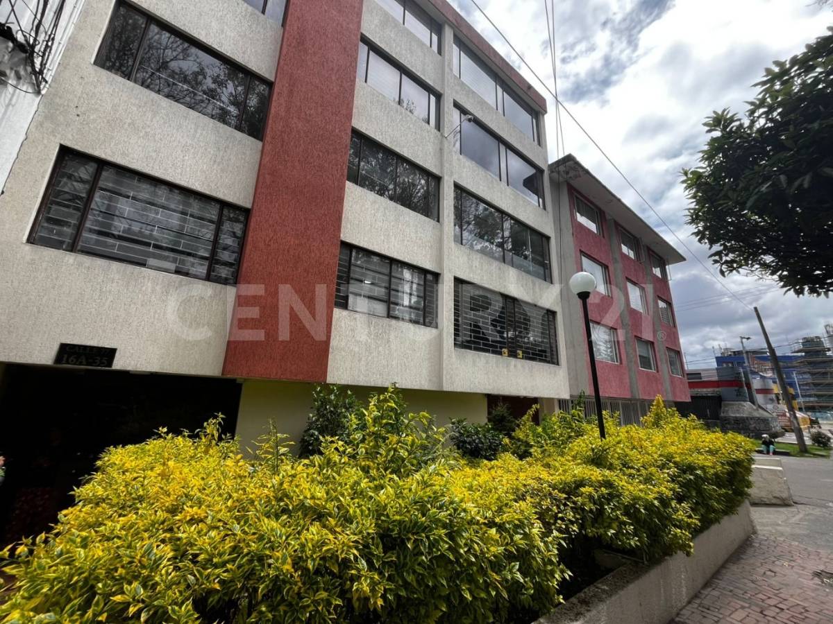 Apartamento de 2 habitaciones en venta en Chapinero, Bogotá — imagen 1 de 19