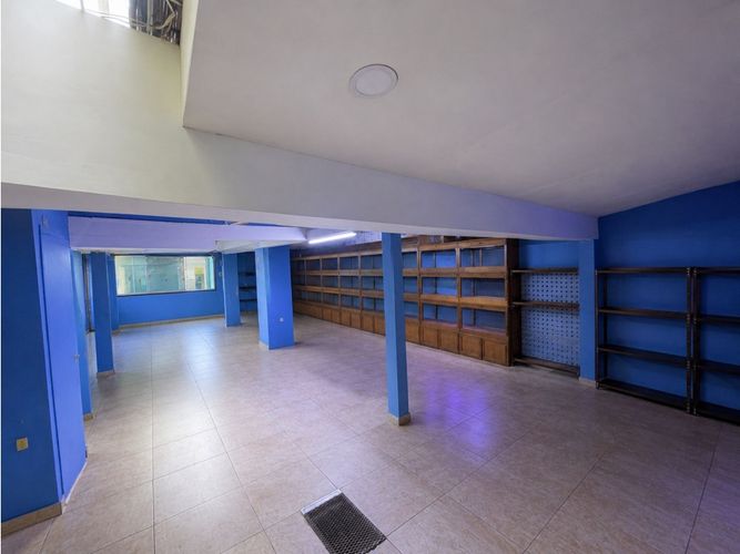 Local en arriendo en Manila, Medellín, 500 m² · foto 11 de 11
