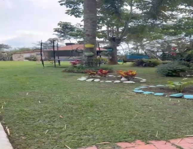 Casa de 5 alcobas en arriendo en Mesa De Los Santos, Piedecuesta · foto 19 de 24
