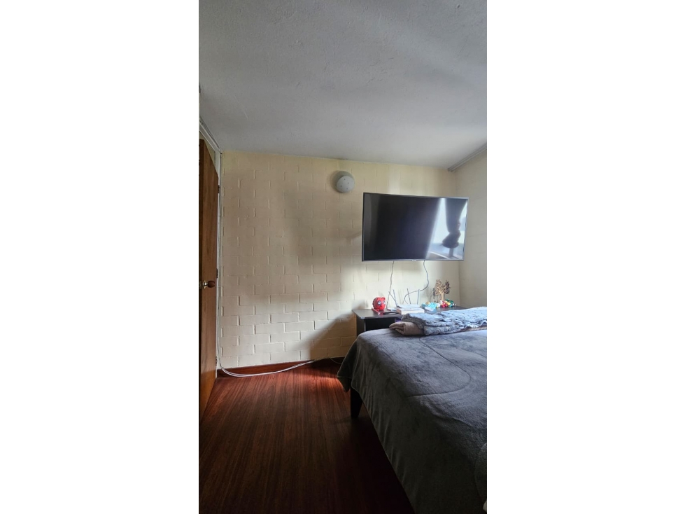Apartamento en venta en Santa Maria Del Lago, Bogotá · foto 4 de 24