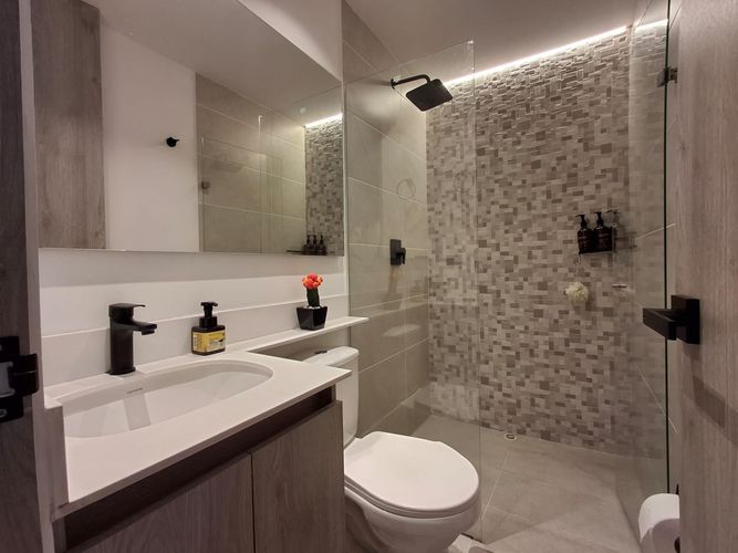 Apartamento de 3 alcobas en venta en Los Colores, Medellín, 81 m² · foto 16 de 18