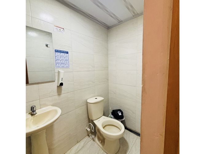 Local en venta en Centro, Armenia, 90 m² · foto 7 de 14