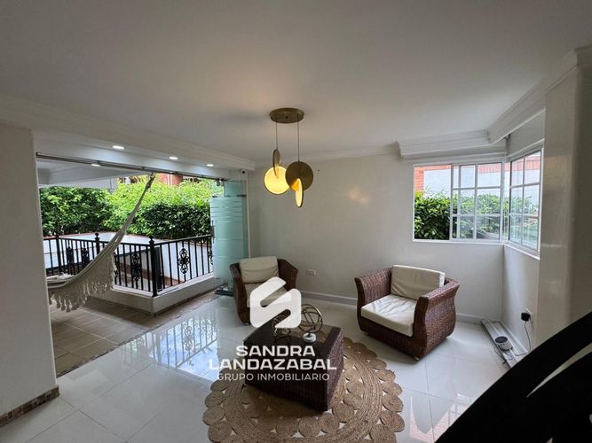 Casa de 4 alcobas en venta en Cañaveral, Floridablanca, 340 m² · foto 9 de 24