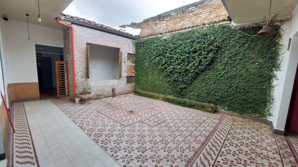 Casa en Arriendo en Granada, Cali