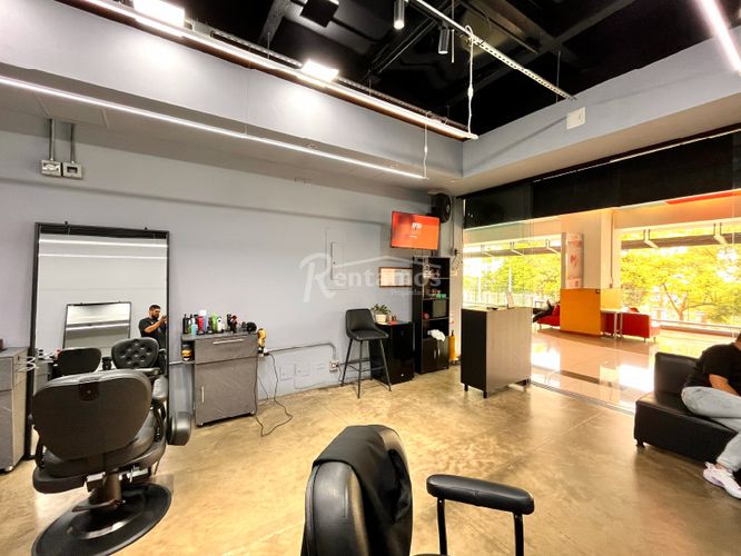 Local en venta en El Tesoro, Medellín, 55 m² · foto 24 de 24