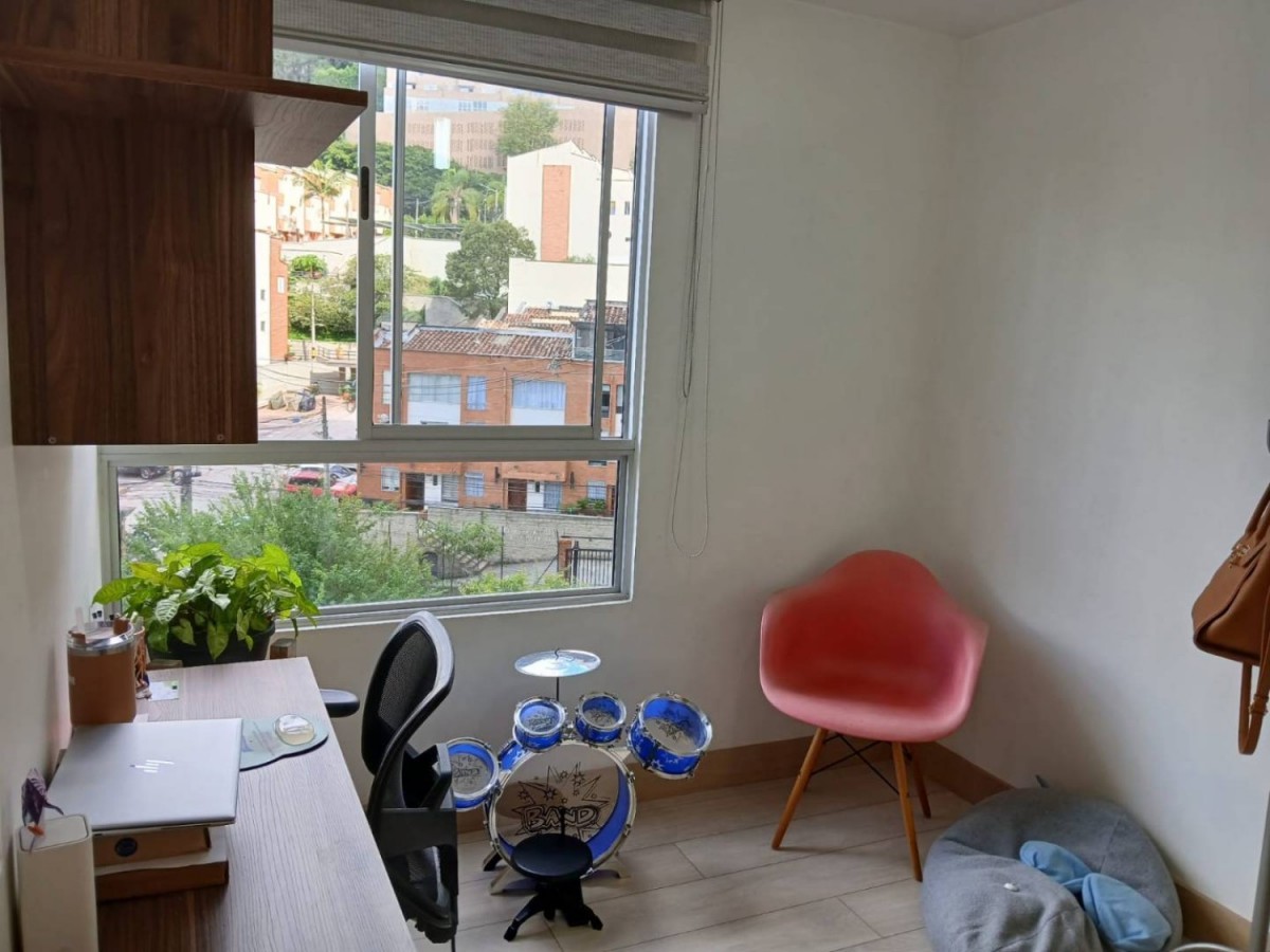 Apartamento en venta en Loma del Indio, Medellín 3