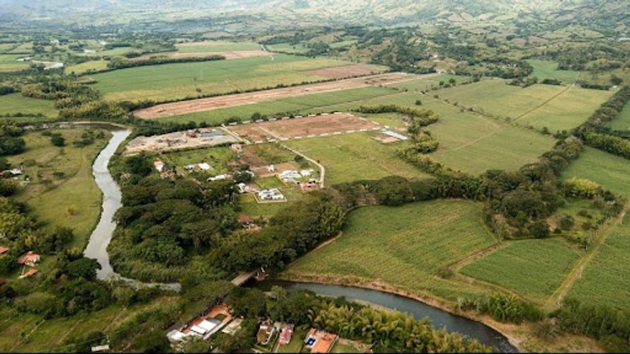Lote en venta en Pereira, 1000 m² · foto 2 de 8