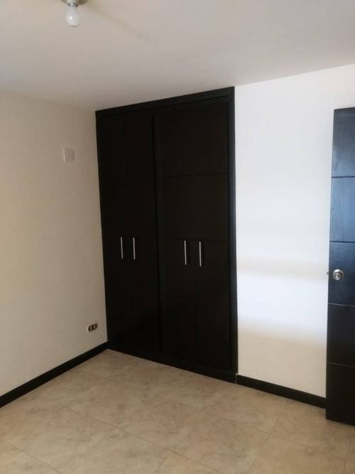 Apartamento de 3 alcobas en venta en Bernal, Pasto, 160 m² · foto 16 de 24