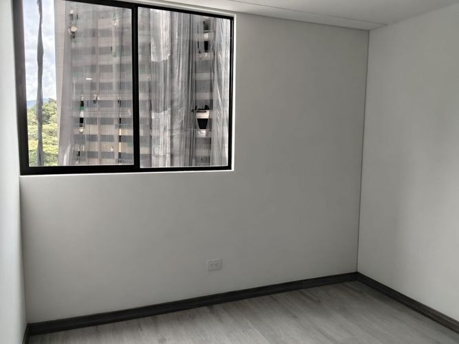 Apartamento de 3 alcobas en venta en El Poblado, Medellín, 76 m² · foto 13 de 20