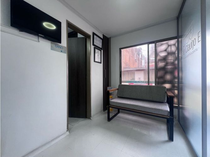 Oficina en venta en El Centro, Manizales, 30 m² · foto 3 de 14