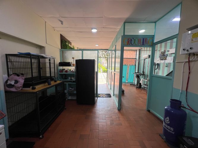 Local en arriendo en Los Colores, Medellín, 35 m² · foto 10 de 20