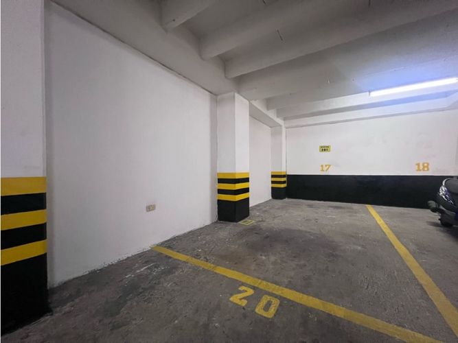 Oficina en venta en El Centro, Manizales, 30 m² · foto 13 de 14