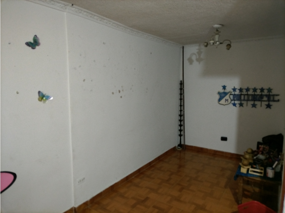 Casa en venta en Santa Librada, Bogotá · foto 3 de 24