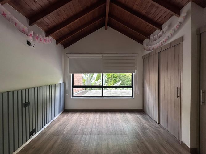 Casa de 3 alcobas en venta en El Poblado, Medellín, 216 m² · foto 9 de 20