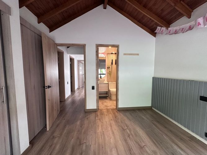 Casa de 3 alcobas en venta en El Poblado, Medellín, 216 m² · foto 6 de 20