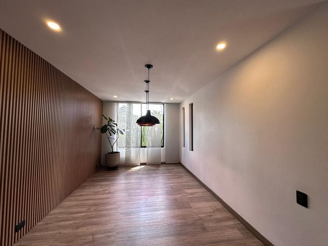 Casa de 3 alcobas en venta en El Poblado, Medellín, 216 m² · foto 13 de 20