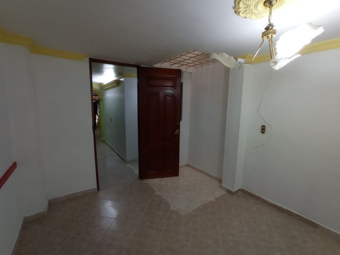 Casa de 5 alcobas en venta en La Florida, Bello, 110 m² · foto 5 de 24
