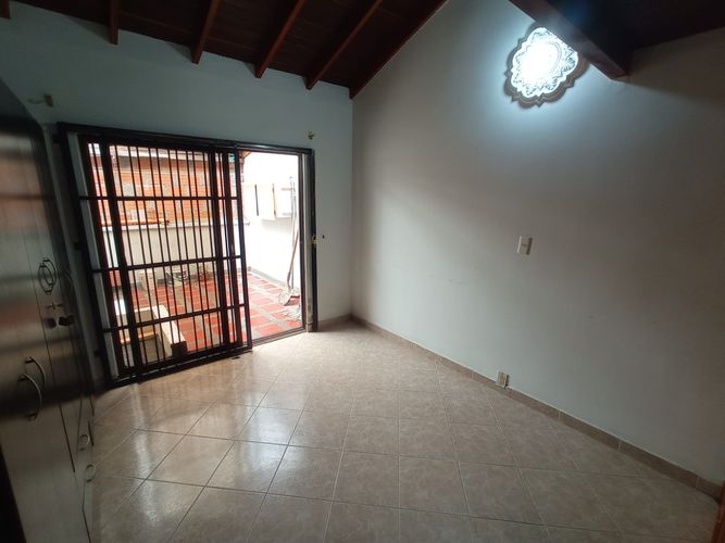 Casa de 5 alcobas en venta en La Florida, Bello, 110 m² · foto 22 de 24
