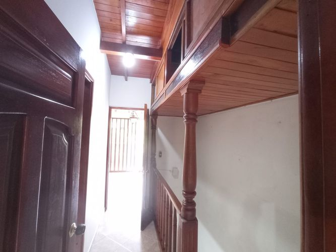 Casa de 5 alcobas en venta en La Florida, Bello, 110 m² · foto 23 de 24