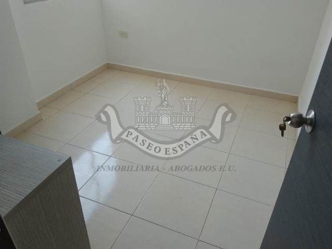 Apartamento de 3 alcobas en venta en Villa Campestre, Girón, 60 m² · foto 4 de 12