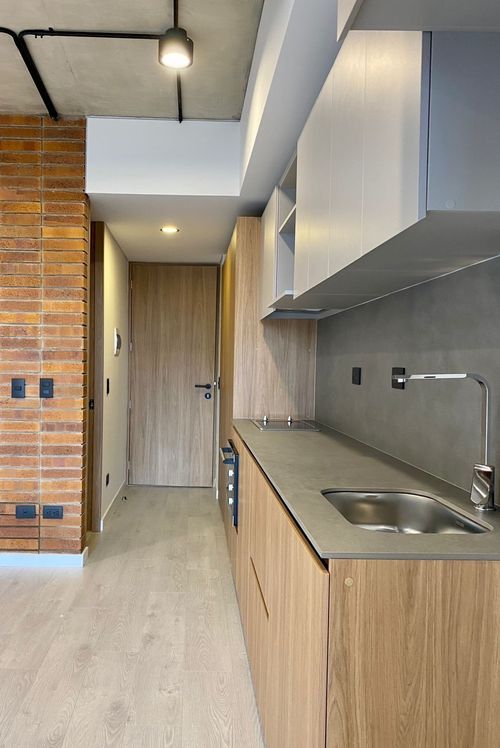 Apartaestudio en venta en Polo Club, Bogotá, 31 m² · foto 2 de 19