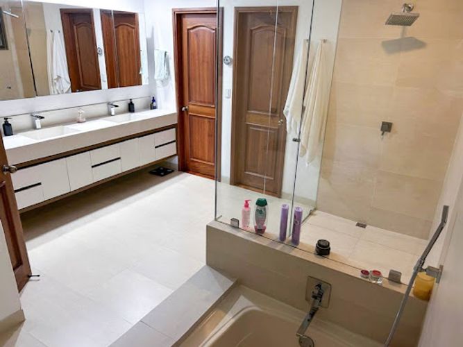 Apartamento de 3 alcobas en venta en Las Lomas No.2, Medellín, 308 m² · foto 13 de 24