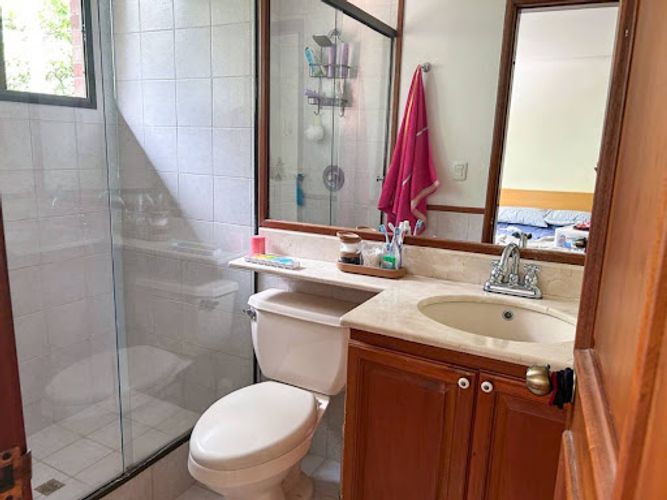 Apartamento de 3 alcobas en venta en Las Lomas No.2, Medellín, 308 m² · foto 16 de 24