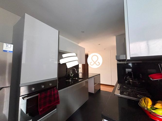 Apartamento de 4 alcobas en venta en Santa Barbara, Bogotá, 115 m² · foto 8 de 24