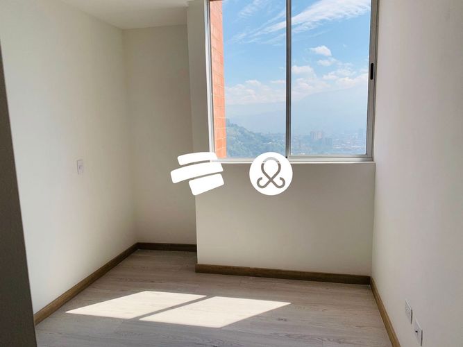 Apartamento en venta en Ditaires, Itagüí · foto 3 de 12