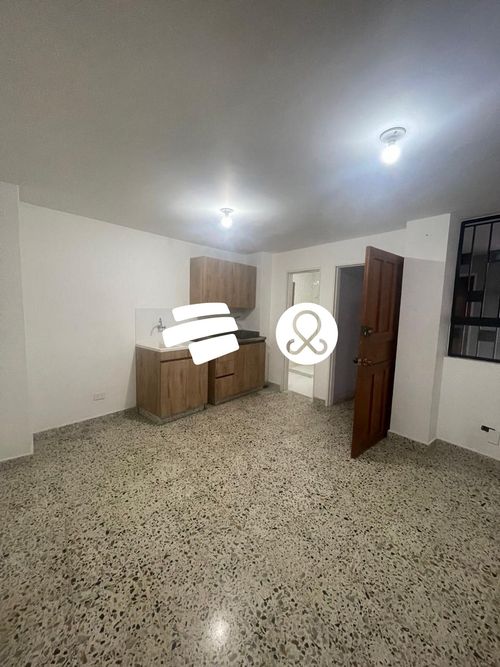 Edificio en venta en Laureles, Medellín, 950 m² · foto 15 de 17