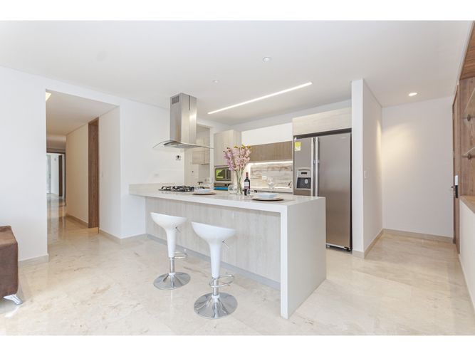 Apartamento de 3 alcobas en venta en Ciudad Jardin, Cali, 150 m² · foto 3 de 24