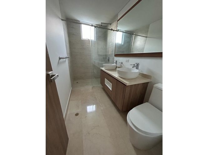 Apartamento de 3 alcobas en venta en Ciudad Jardin, Cali, 150 m² · foto 13 de 24