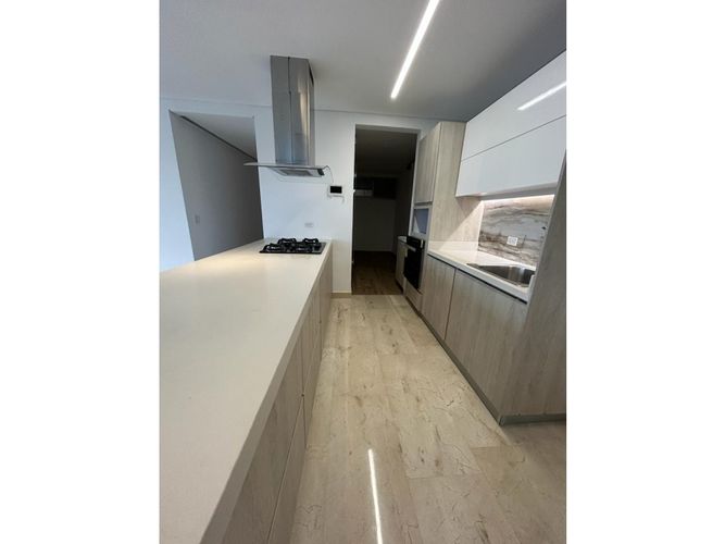 Apartamento de 3 alcobas en venta en Ciudad Jardin, Cali, 150 m² · foto 17 de 24
