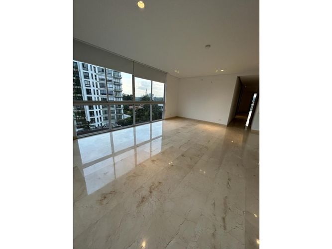 Apartamento de 3 alcobas en venta en Ciudad Jardin, Cali, 150 m² · foto 20 de 24