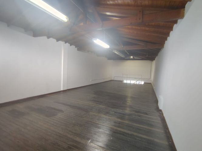 Oficina en arriendo en Villa Del Parque, Medellín, 210 m² · foto 3 de 13