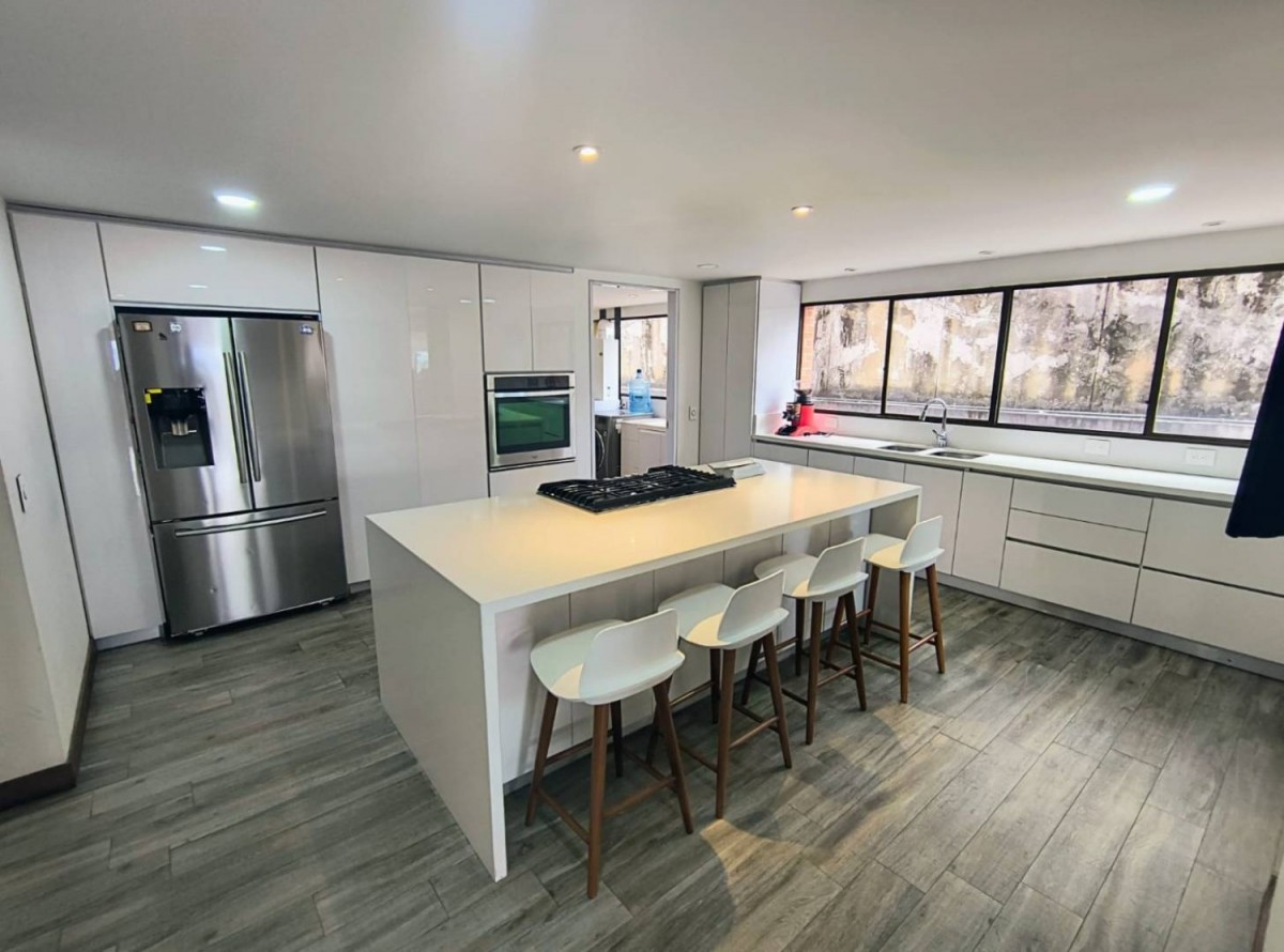 Apartamento en venta en El Refugio, Bogotá · foto 9 de 24