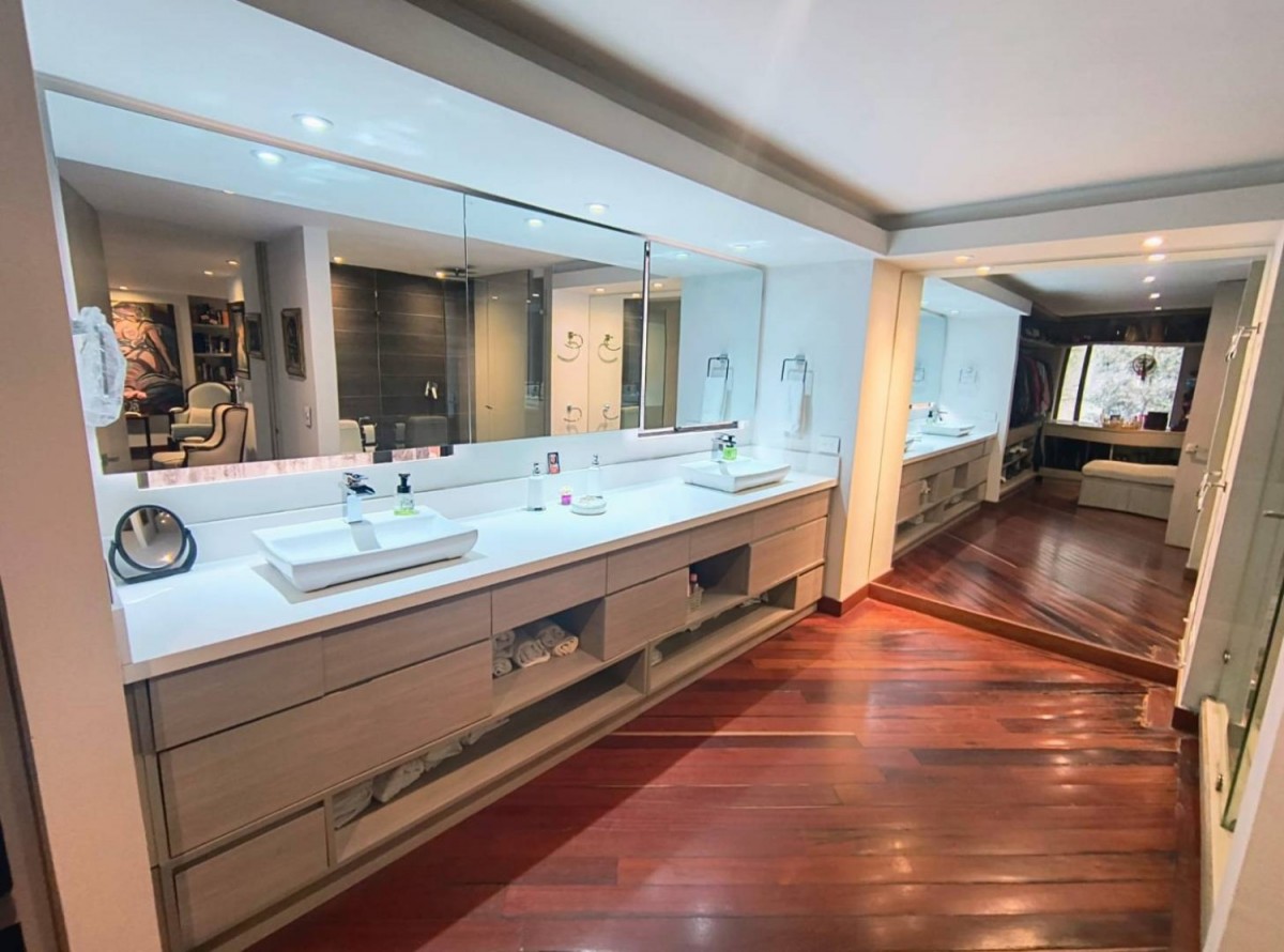 Apartamento en venta en El Refugio, Bogotá · foto 23 de 24