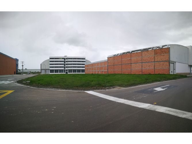 Lote en venta en Siberia, Cota, 1717 m² · foto 3 de 3
