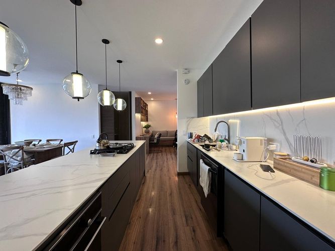 Apartamento de 2 alcobas en arriendo en El Poblado, Medellín, 135 m² · foto 4 de 18