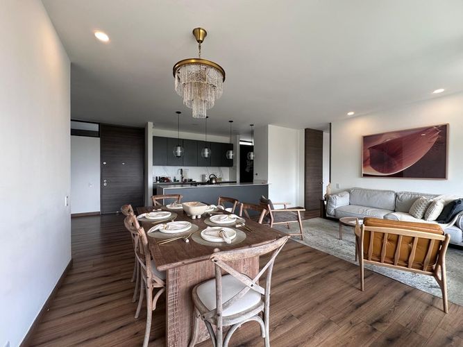 Apartamento de 2 alcobas en arriendo en El Poblado, Medellín, 135 m² · foto 6 de 18