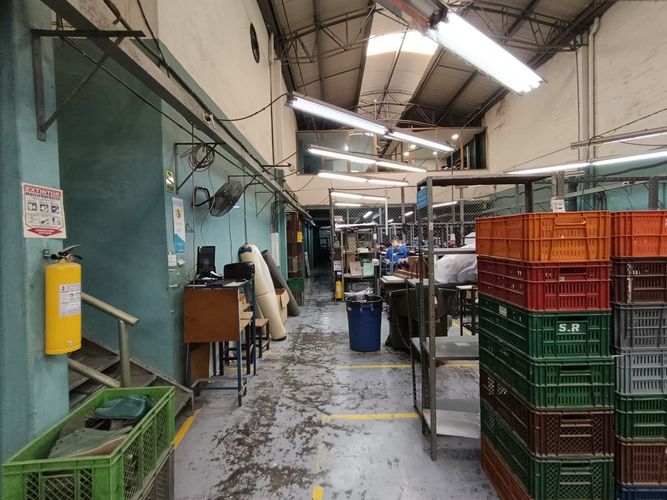 Bodega en arriendo en Bombona No.1, Medellín, 504 m² · foto 8 de 19