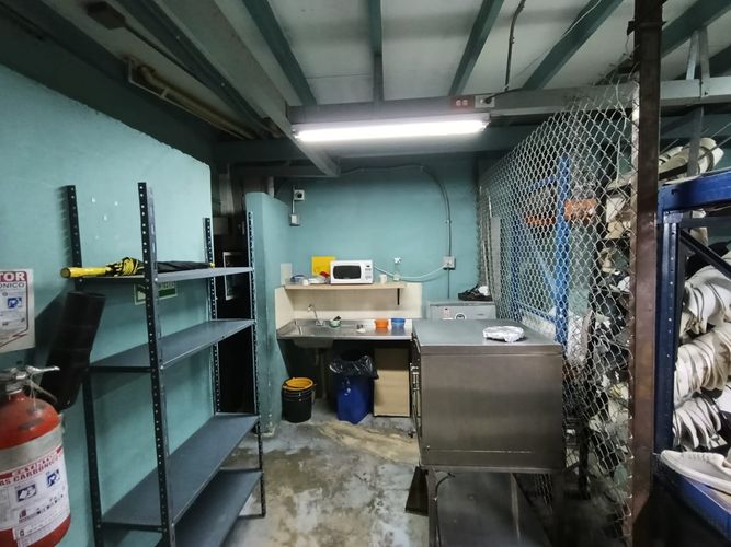 Bodega en arriendo en Bombona No.1, Medellín, 504 m² · foto 9 de 19