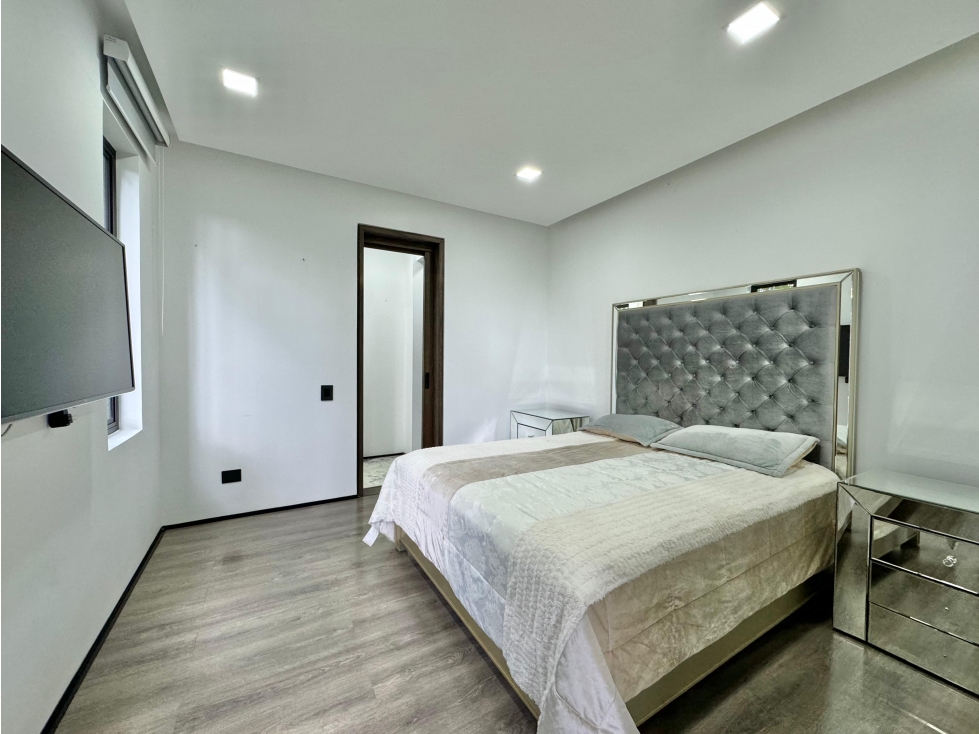 Casa en arriendo en Guayabito, Medellín · foto 8 de 18