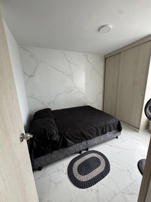Apartamento de 2 alcobas en venta en La Campiña, Girón, 53 m² · foto 16 de 24
