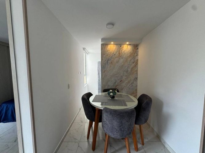 Apartamento de 2 alcobas en venta en La Campiña, Girón, 53 m² · foto 5 de 24